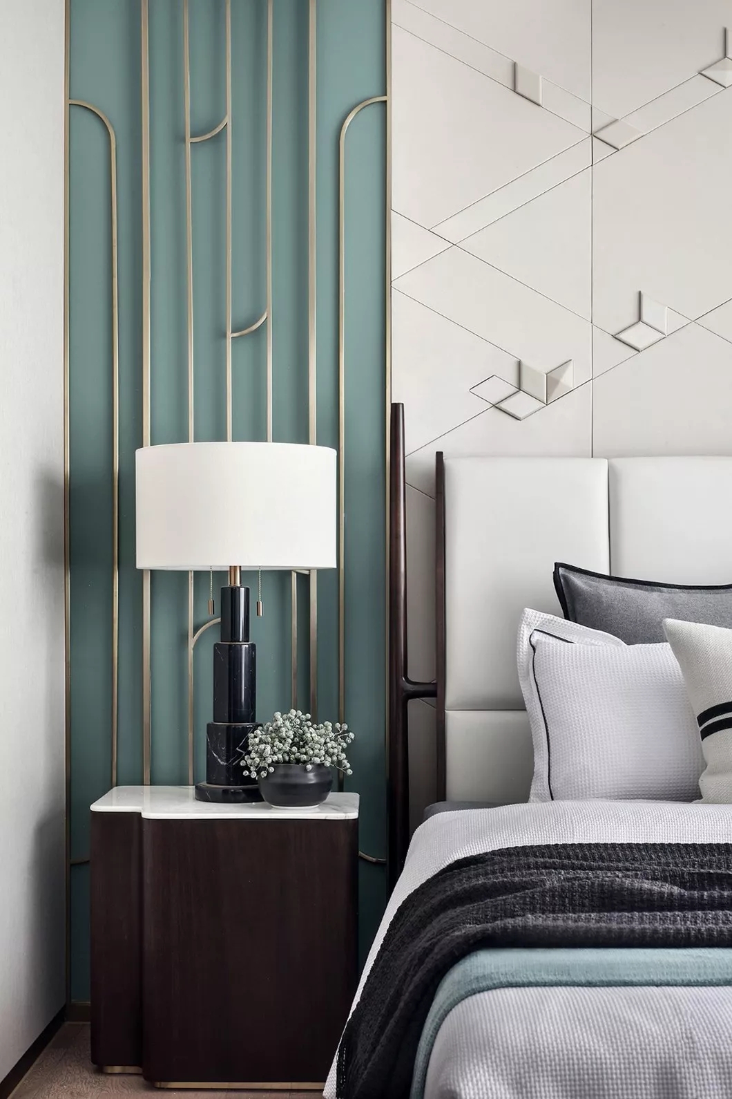 装修公司案例｜新中式装修风格的别墅设计，雍容大气，气质非凡！