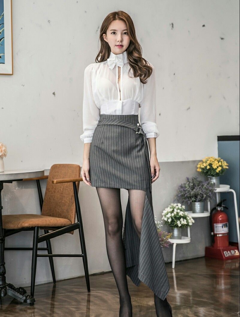 金孝轩黑色丝袜图集第二十九篇