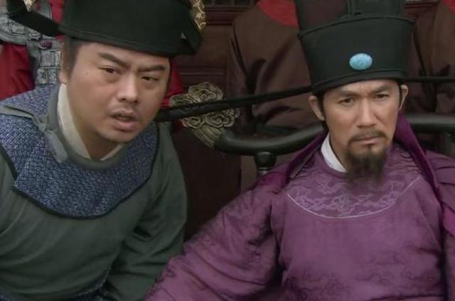 《水浒传》开篇为什么要先写高俅发迹?