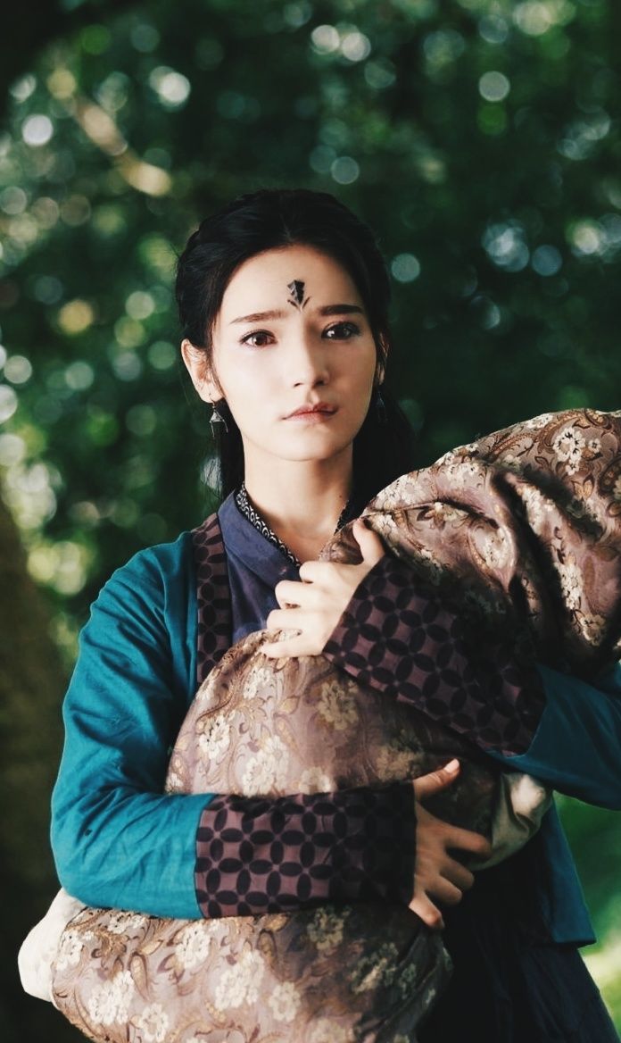 代斯古装壁纸:带着异域风情的姑娘,简直太迷人_高清图集_新浪网