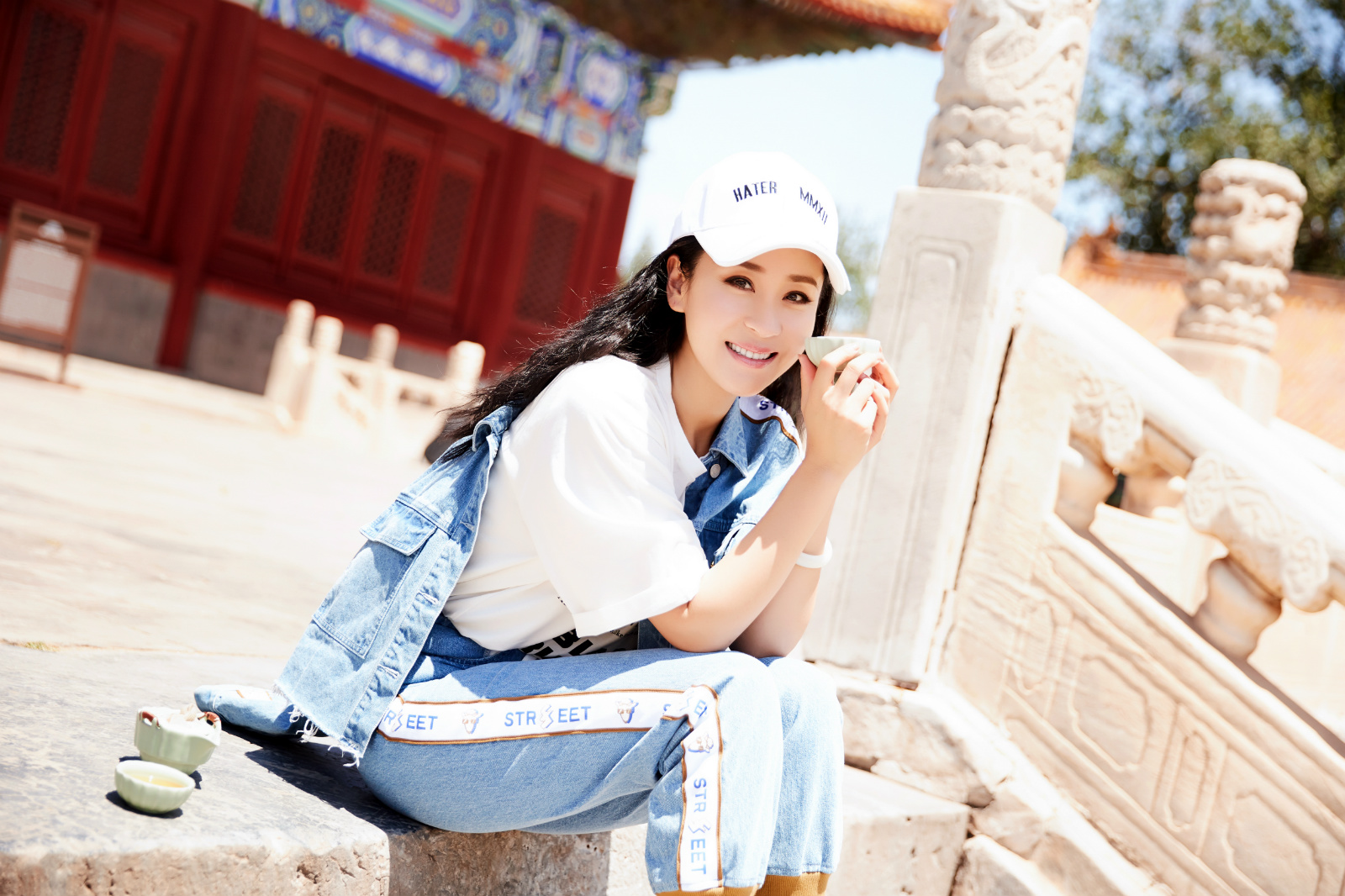 苗圃不畏岁月老去时光给予她更多温柔与力量