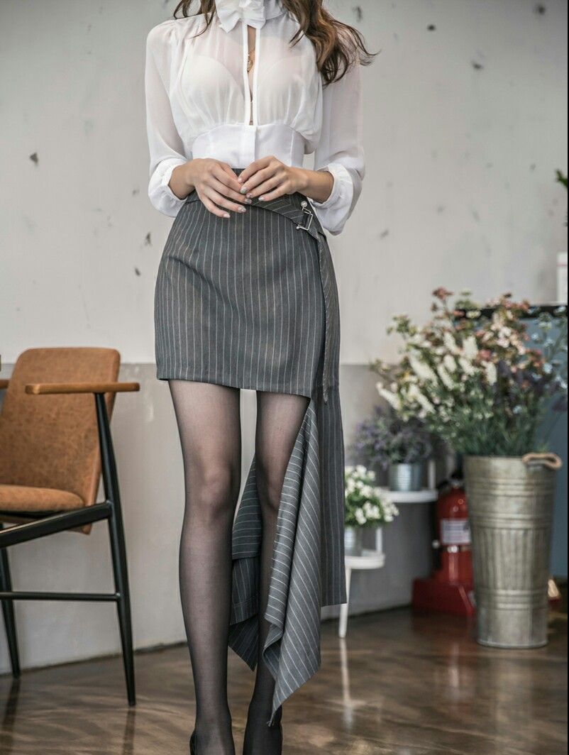 金孝轩黑色丝袜图集第二十九篇