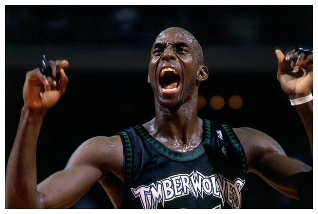 对比完差距一目了然|雷阿伦|加内特|热火_新浪新闻