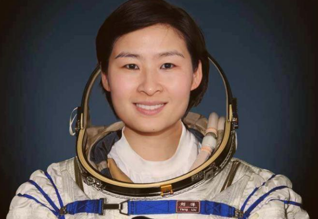 女航天员刘洋返回地面后,为何消息全无现状看了没有人不羡慕|女航天员|刘洋|地面_新浪新闻