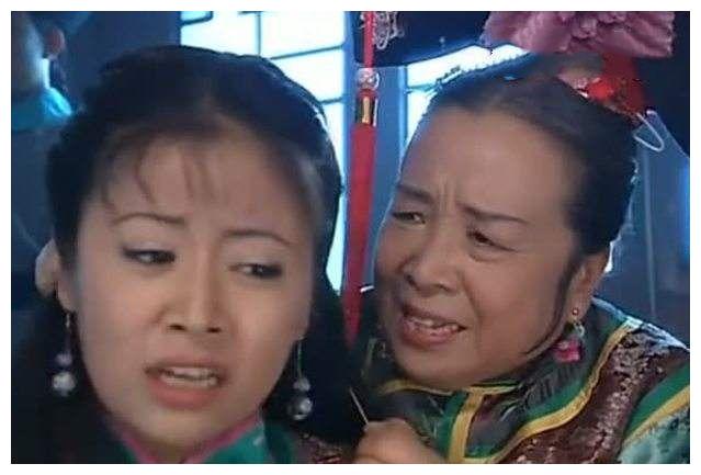 李明启再现容嬷嬷针扎紫薇名场面表情凶狠吓得尼格买提倒退两步