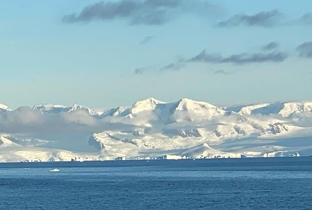 美丽的南极洲:冰天雪地的迷人国度,最后的纯净之地