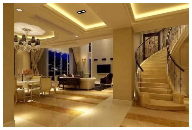 千万别委屈别墅，不配个大理石楼梯怎能体现豪宅气质