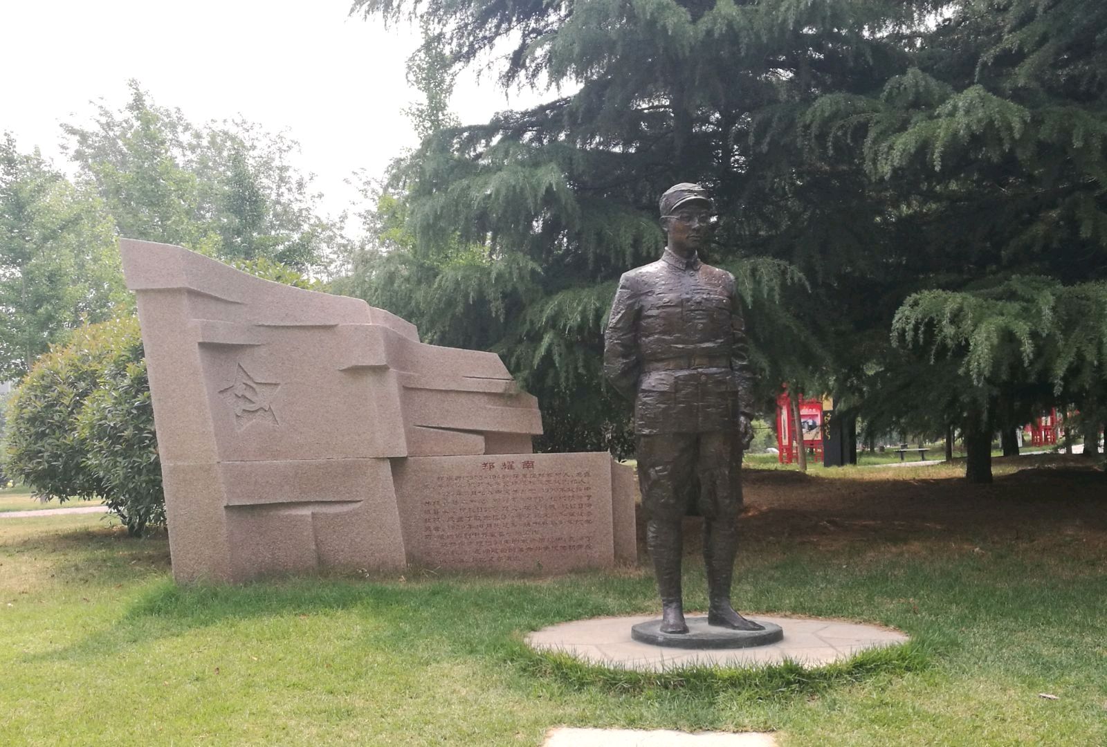 包括莱州掖县公园及莱州名人雕塑长廊,于2011年国庆黄金周期间正式对