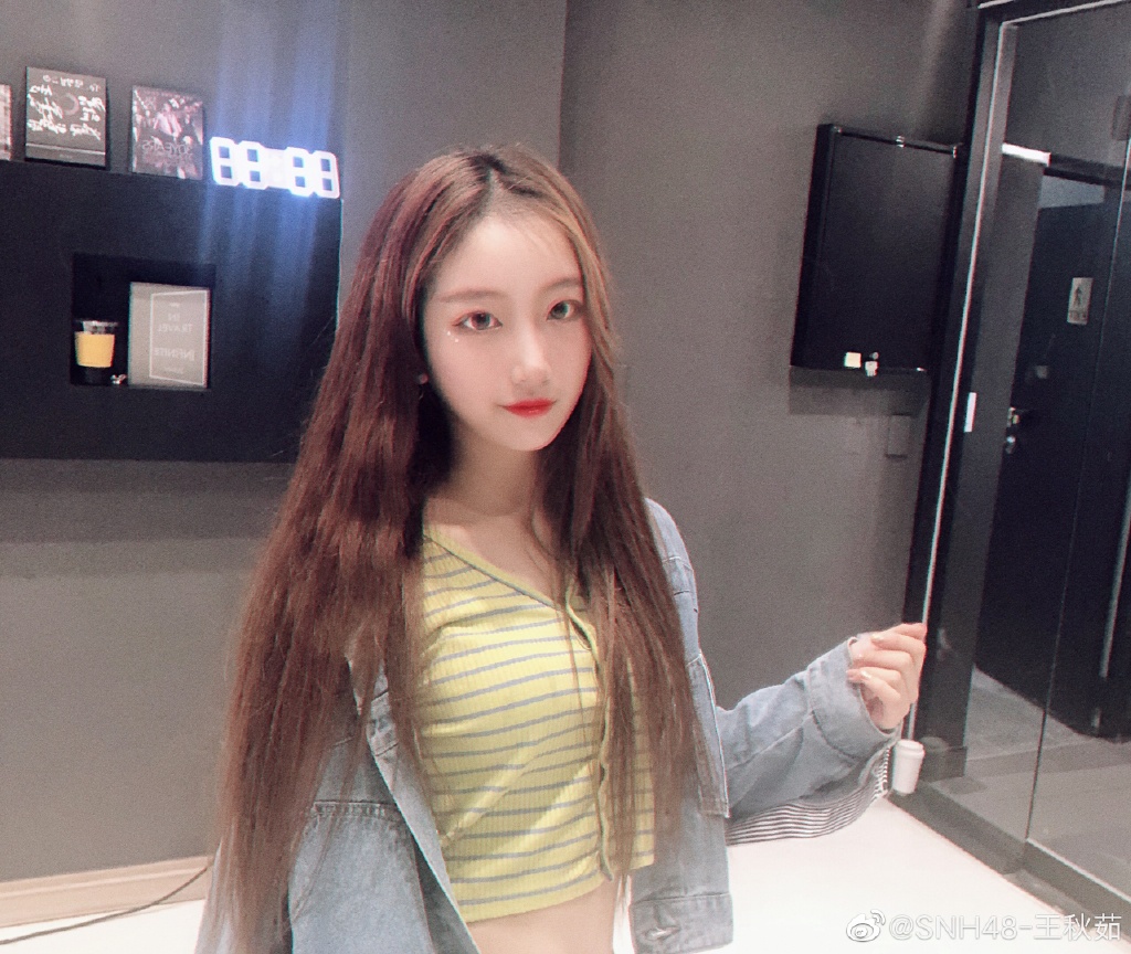 偶像美少女snh48-王秋茹迷人写真美照欣赏