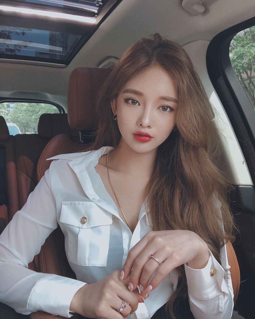 初恋的感觉!韩国小姐姐颜值满分身材爆表