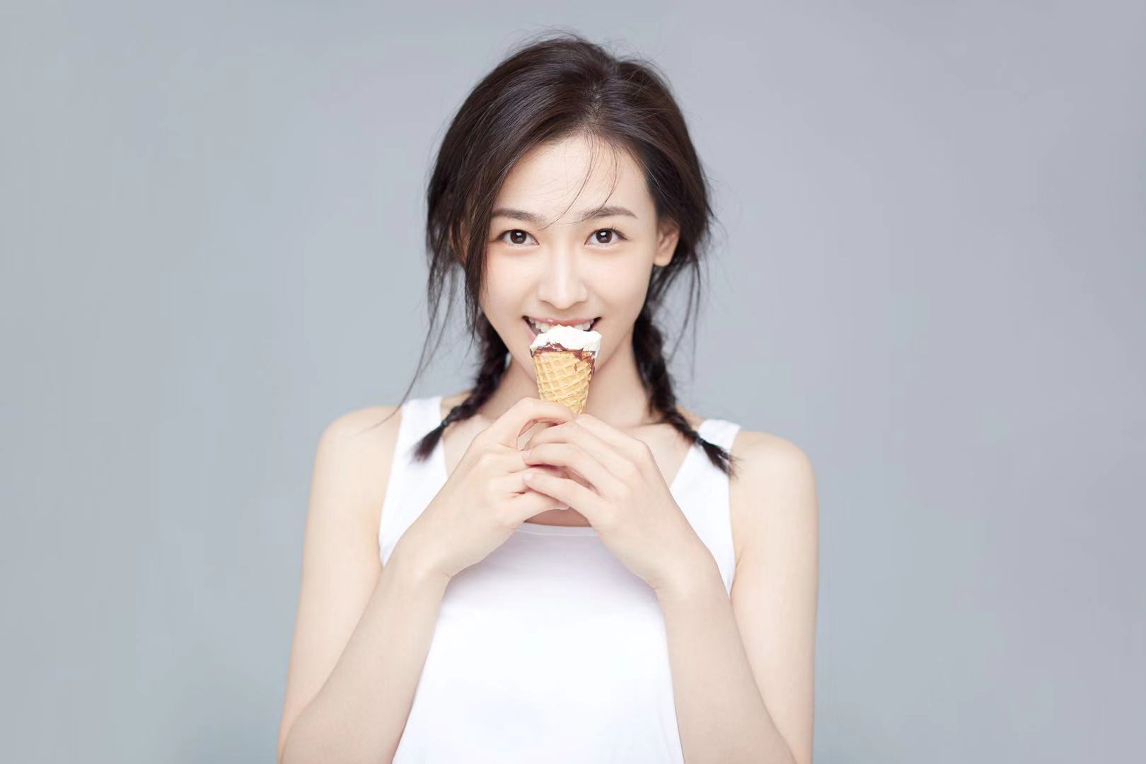 丁笑滢陆战之王圆满收官演技突破潜力无限