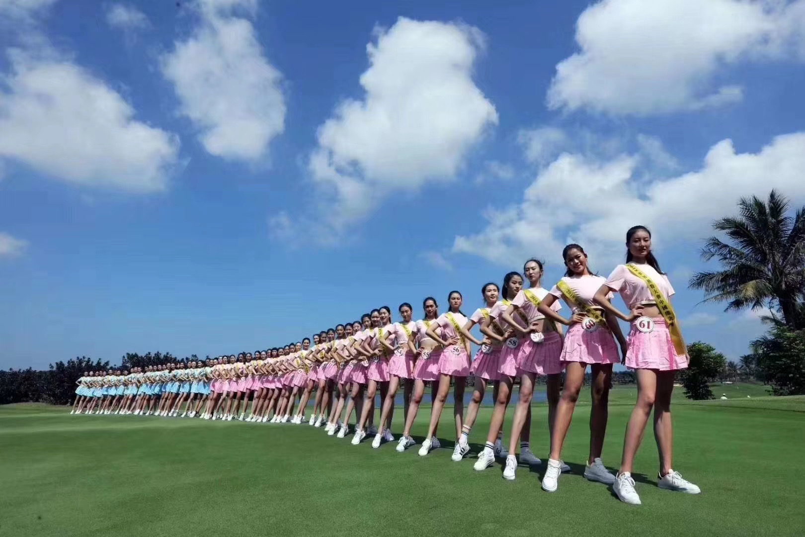 金曲龙虎榜泳装美少女选秀大赛幕后故事