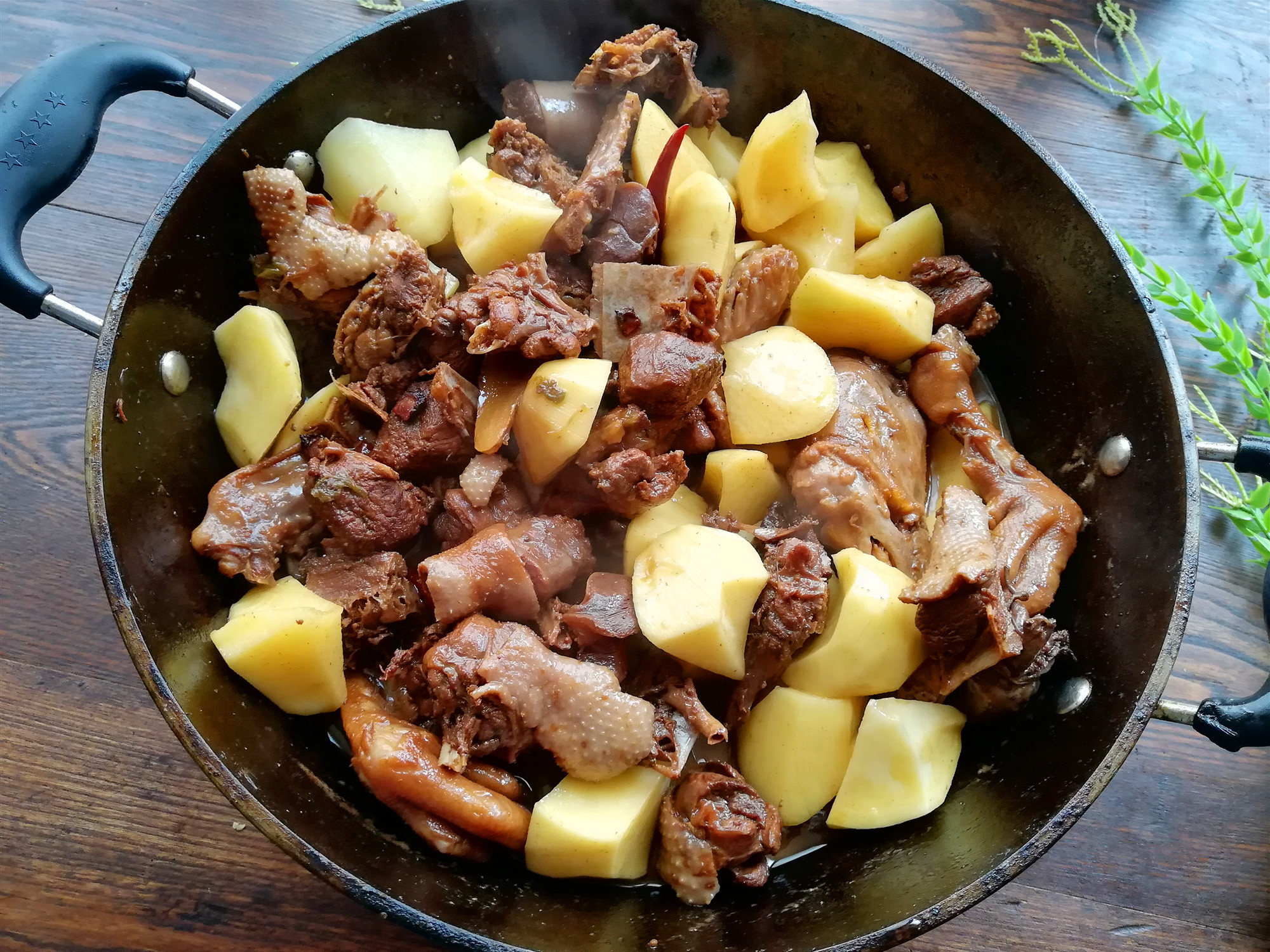 教你个人家里面做东北特色农家菜,先不用去餐馆吃,味道香喷喷