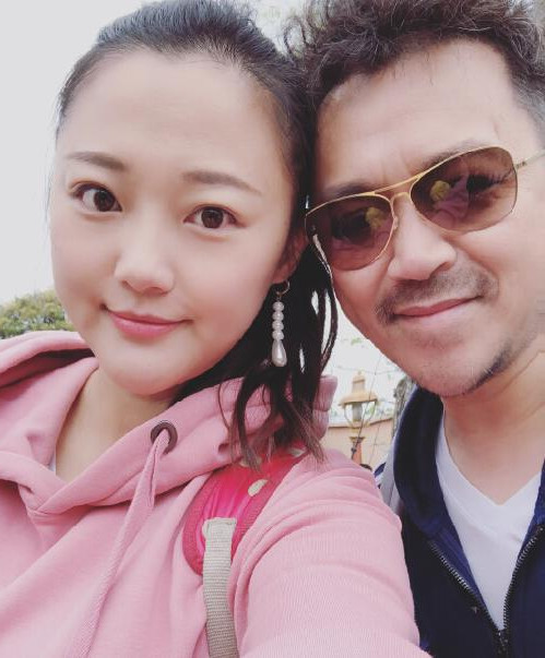 肤白貌美清纯靓丽,颜值不输女明星|王学兵|女明星|张璇_新浪新闻