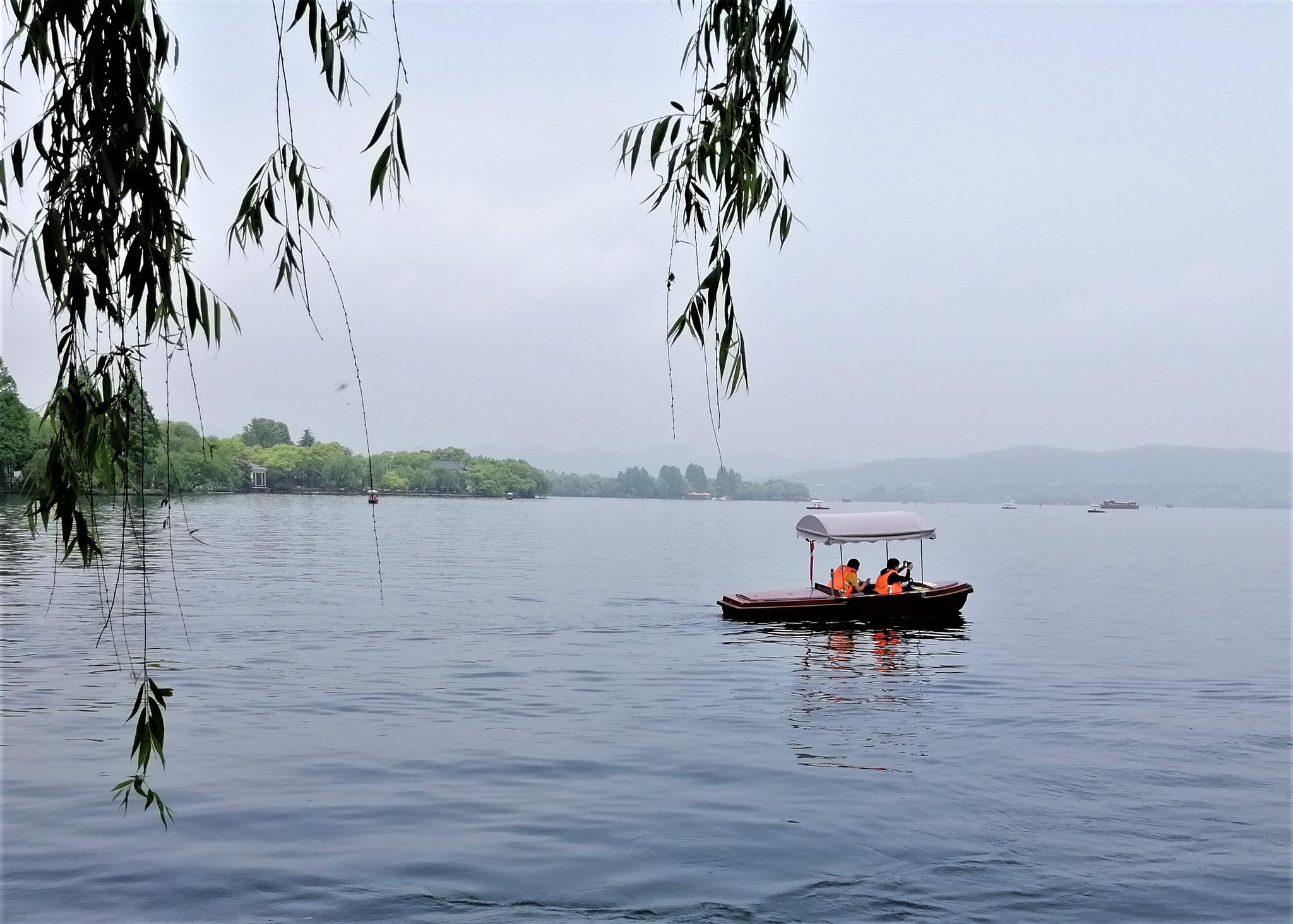 来看看西湖的白天|西湖|长桥|断桥_新浪新闻