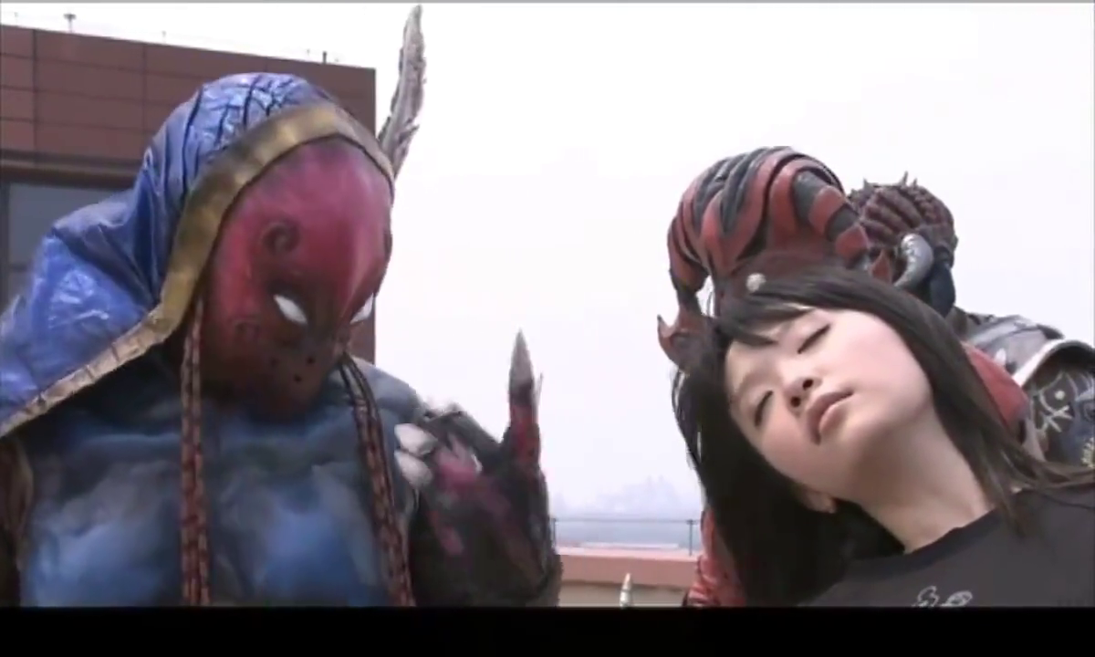 铠甲勇士刑天:柚子用自己换回铠甲召唤器?小天你别太激动啊!