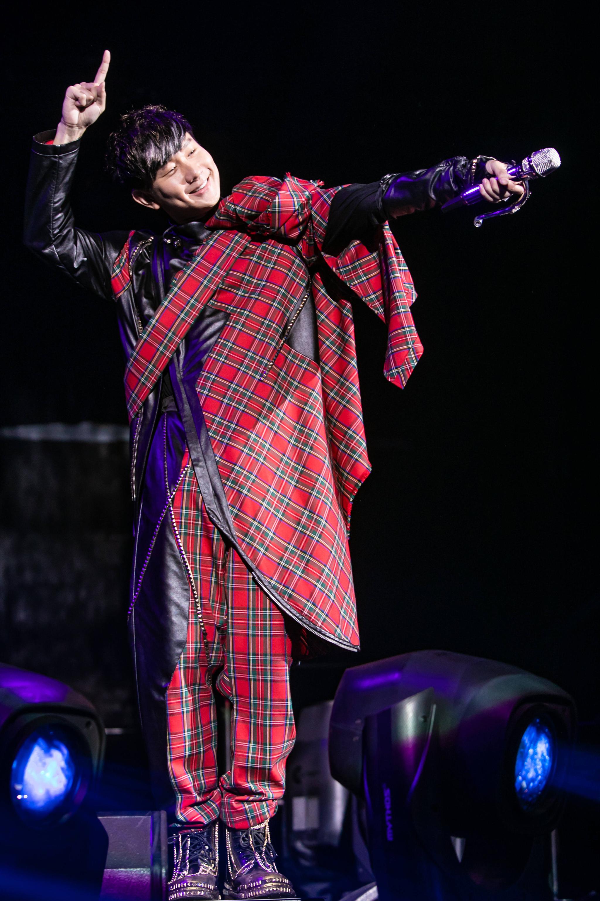 林俊杰首轮"圣所"巡演墨尔本收官 2.