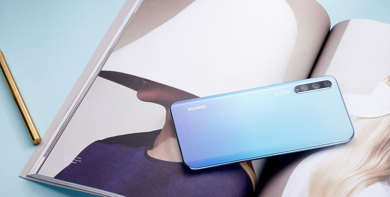 华为畅享10s图赏:一抹华云,一曲轻柔