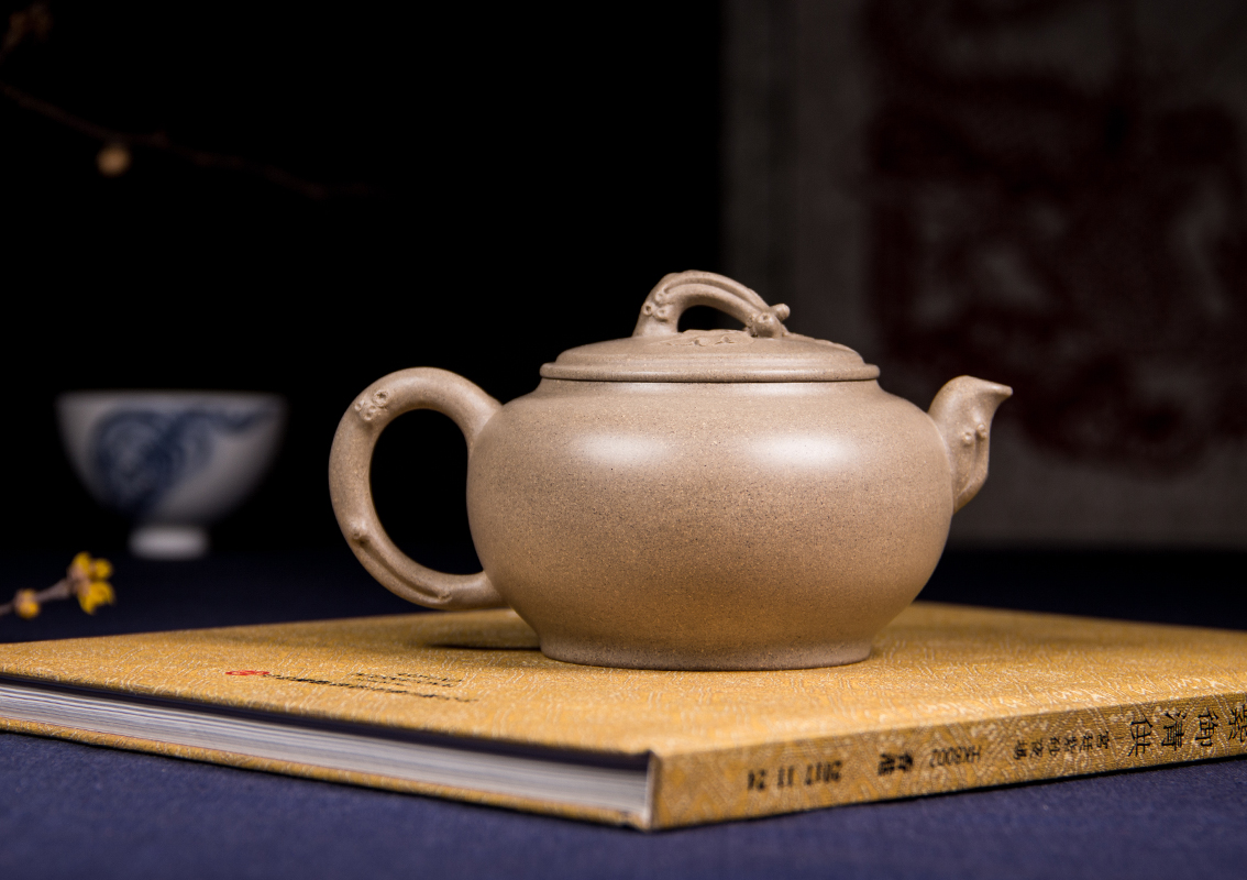 紫砂艺人工艺美术师范志君·秋韵壶