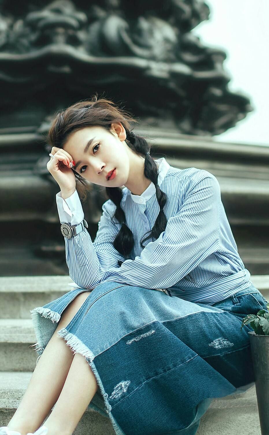 长相甜美可爱的小萝莉女演员陈瑶