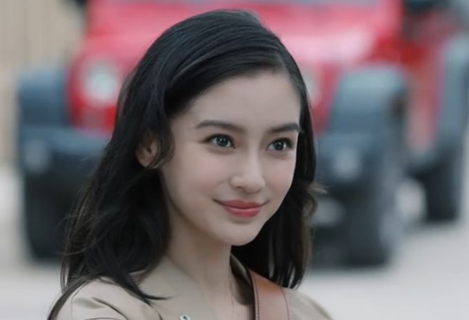 创业时代,angelababy杨颖的21张剧照,看看baby的白领图吧!
