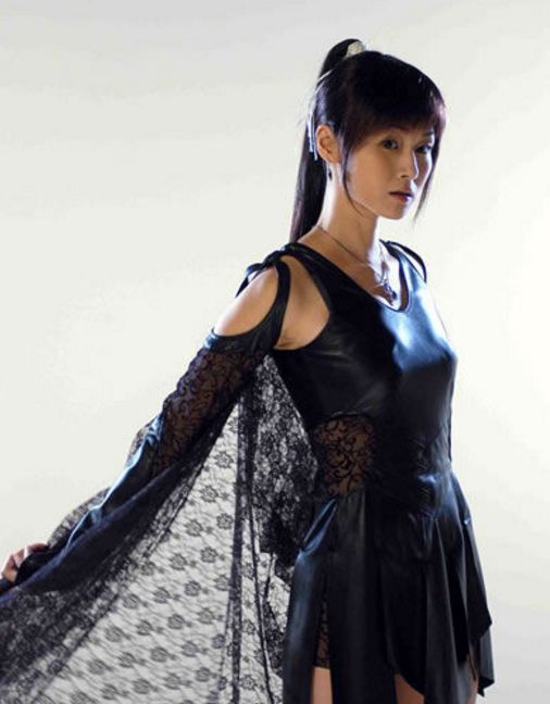 4/ 44,《我和僵尸有个约会》中的马小玲.