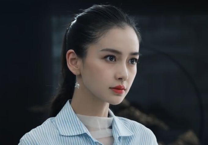 创业时代,angelababy杨颖的21张剧照,看看baby的白领图吧!