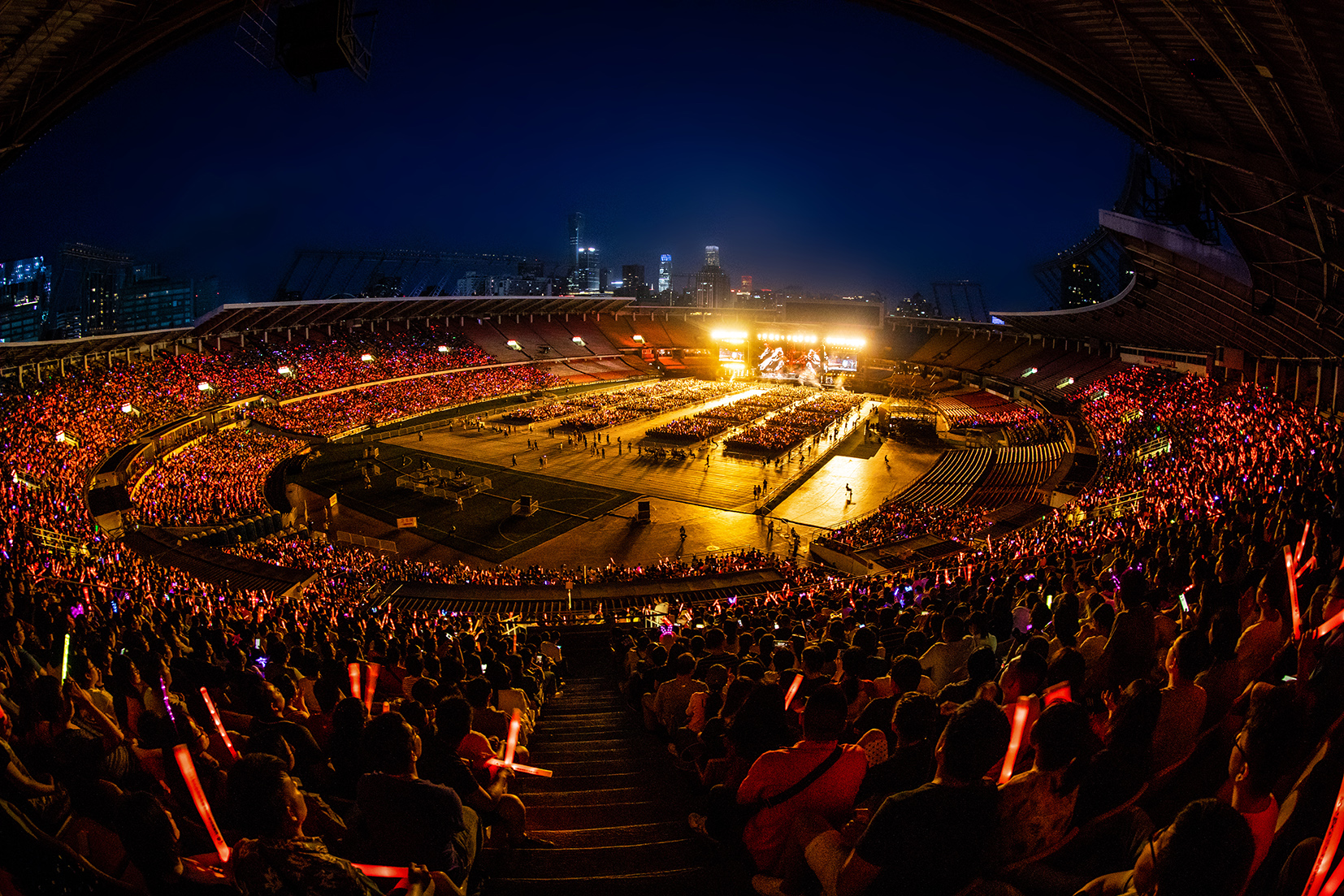 罗大佑巡演回归北京工体场 寄语歌迷不忘赤子之心