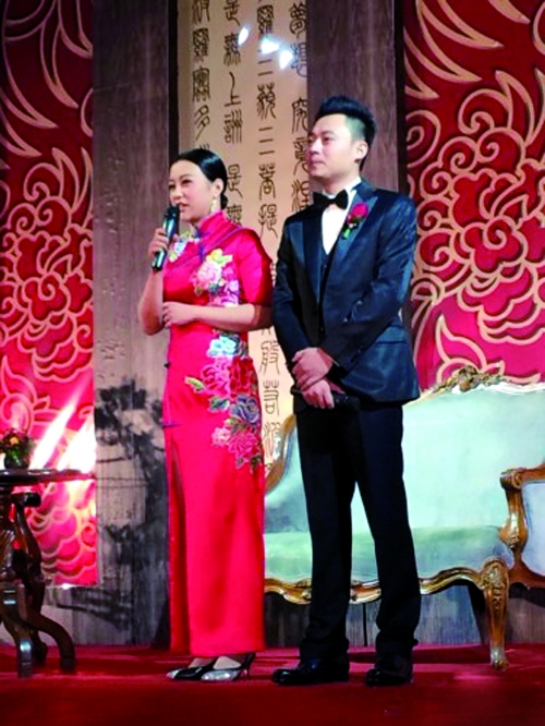 41岁郝蕾素颜近照曝光,与老公结婚五年恩爱如初