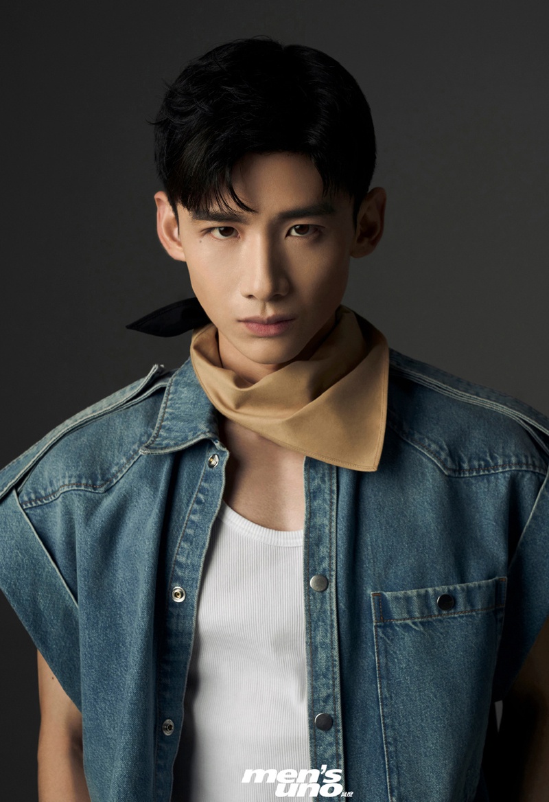 白敬亭 登上《风度men's uno》2020年1月号杂志封面|裁剪|白敬亭|封面_新浪新闻
