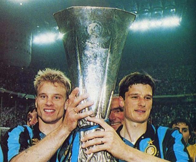 法兰克福教练:国米远高于伊卡尔迪一人!没他,国米各位置也很强