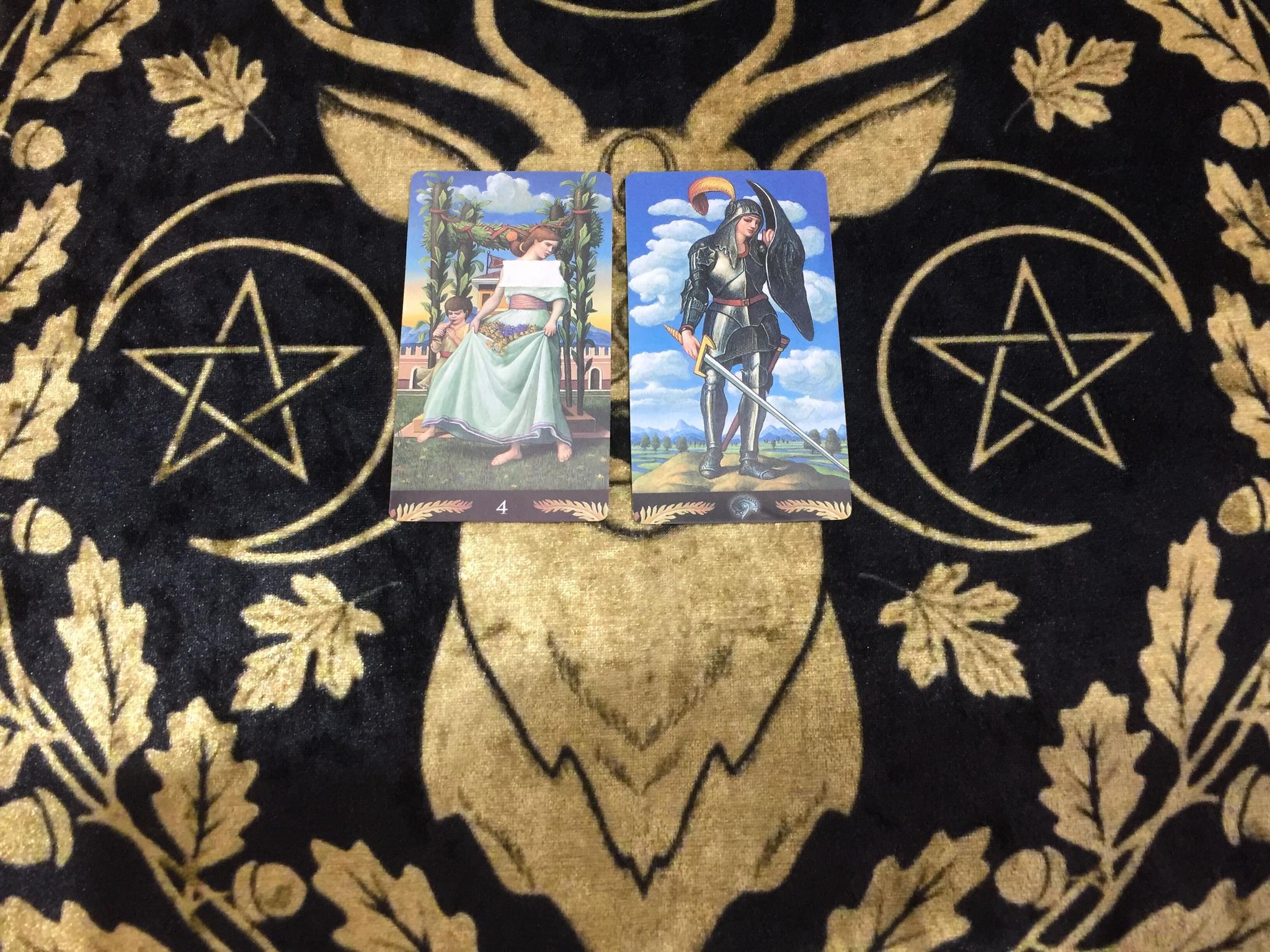 第一组:权杖四和宝剑侍从