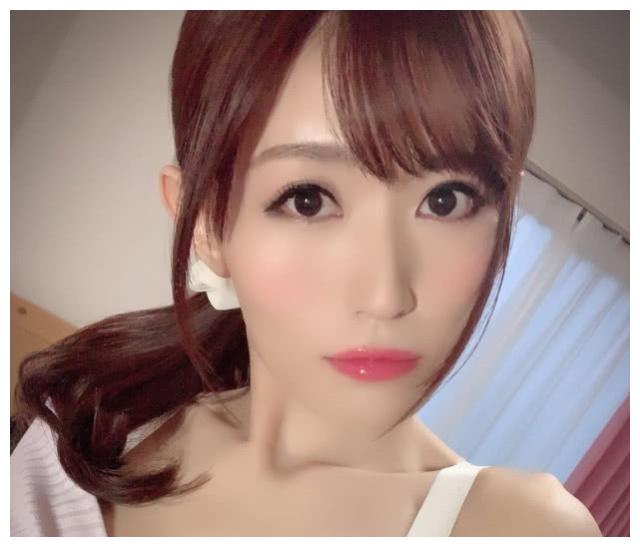 女星爱田飞鸟被证实跳楼自杀生前惨遭公司压榨