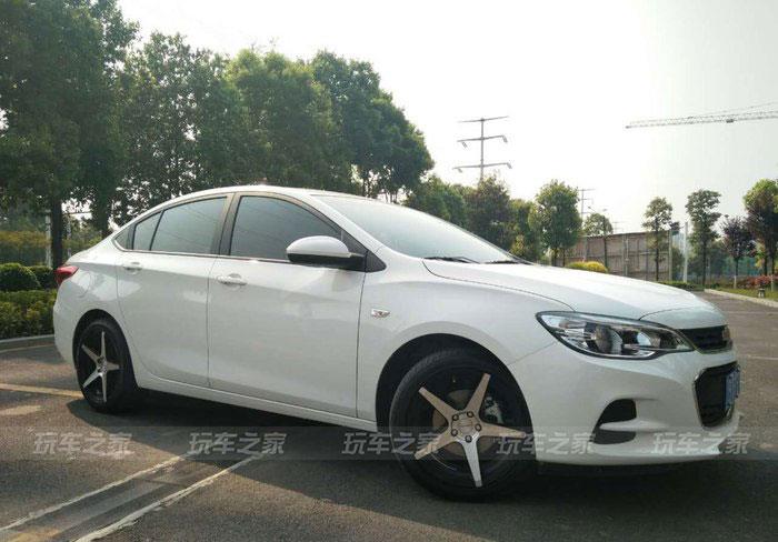 雪佛兰科沃兹1.5t改装案例升级17寸轮毂和短弹簧