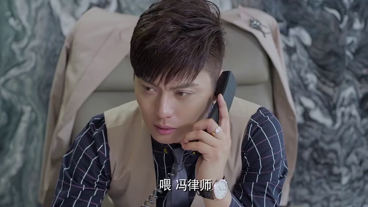 御姐归来:何一坤质押个人全部股权!面对集团危机先卷钱自保!