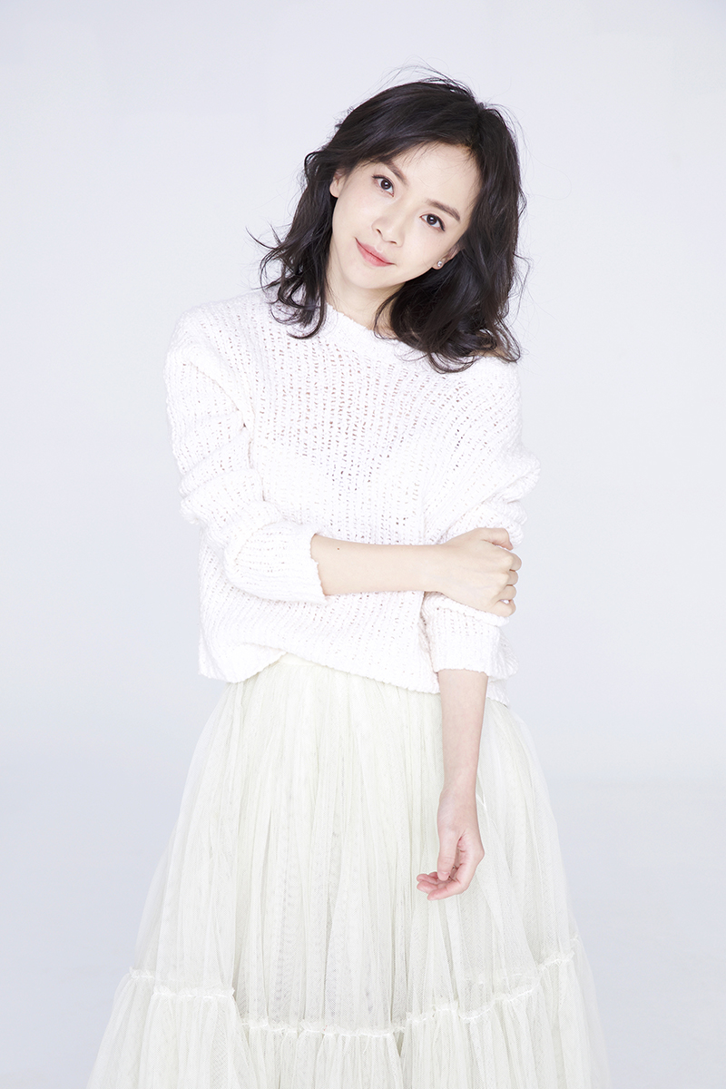 《奈何boss要娶我》陈欣孺写真曝光 清纯造型甜美温柔