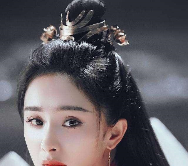 苏小暖神医凰后已落败只因路非这本小说突然崛起冲上榜首