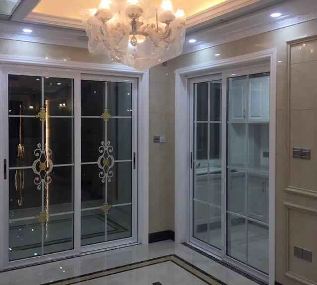 118㎡新房光硬装花28万，大理石墙面就花10w，敢说小区最豪华的