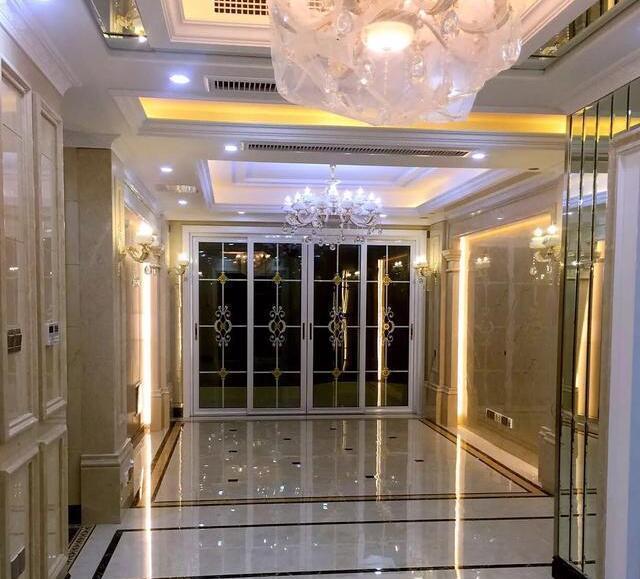 118㎡新房光硬装花28万，大理石墙面就花10w，敢说小区最豪华的