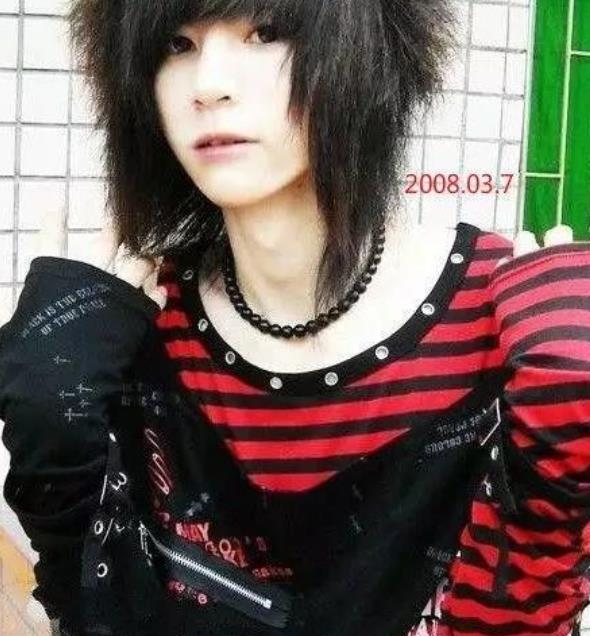 葬爱家族开始归位说好做彼此的天使最终却成为了魔鬼