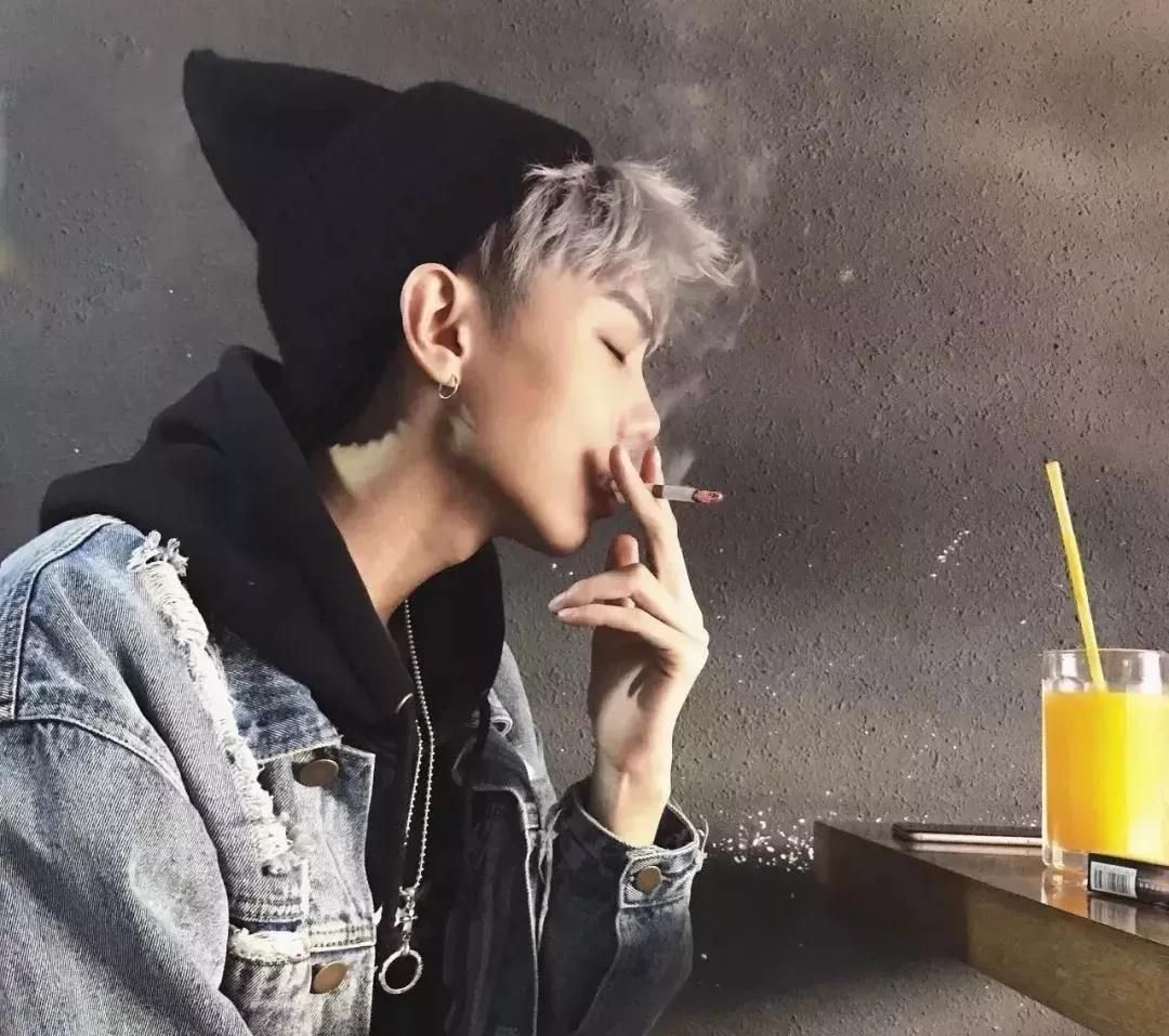 单身贵族帅哥美女头像 白色情人节快乐
