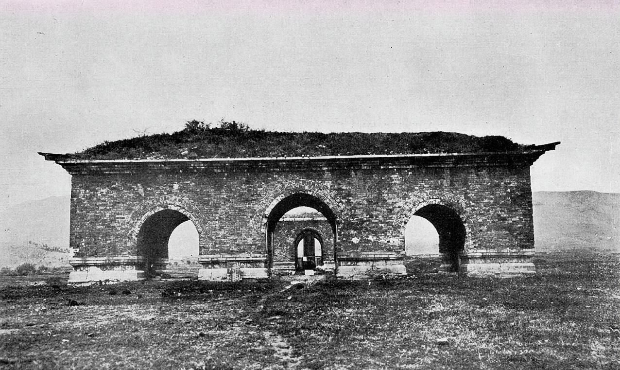 罕见的历史老照片:大清末年的南京明故宫和明孝陵!