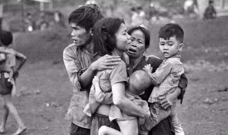 越南女兵的伤痛,“空孕催乳剂”手法残忍,可怜!