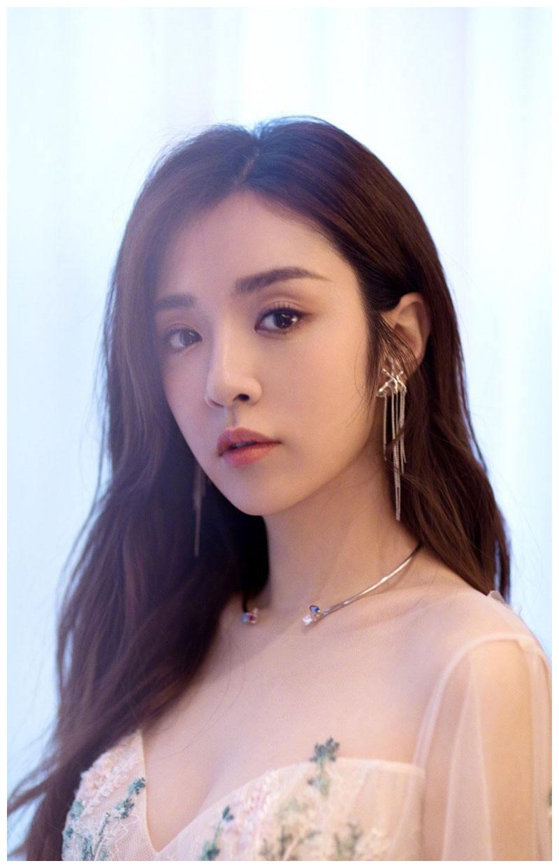 85后都市剧第一女主31岁王晓晨不仅漂亮而且实力派