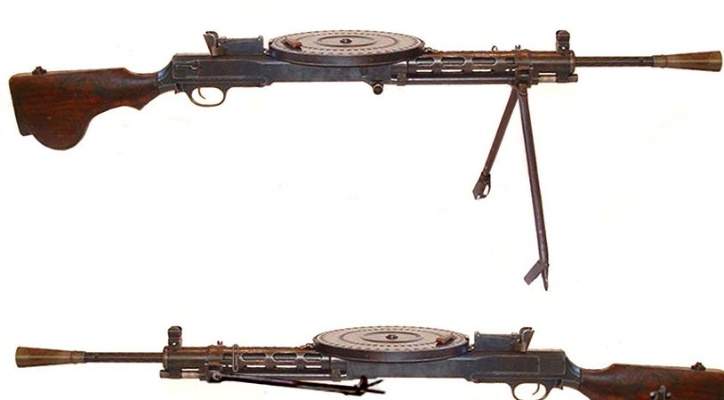 号称mg42的克星捷格加廖夫dp轻机枪最具个性魅力的机枪