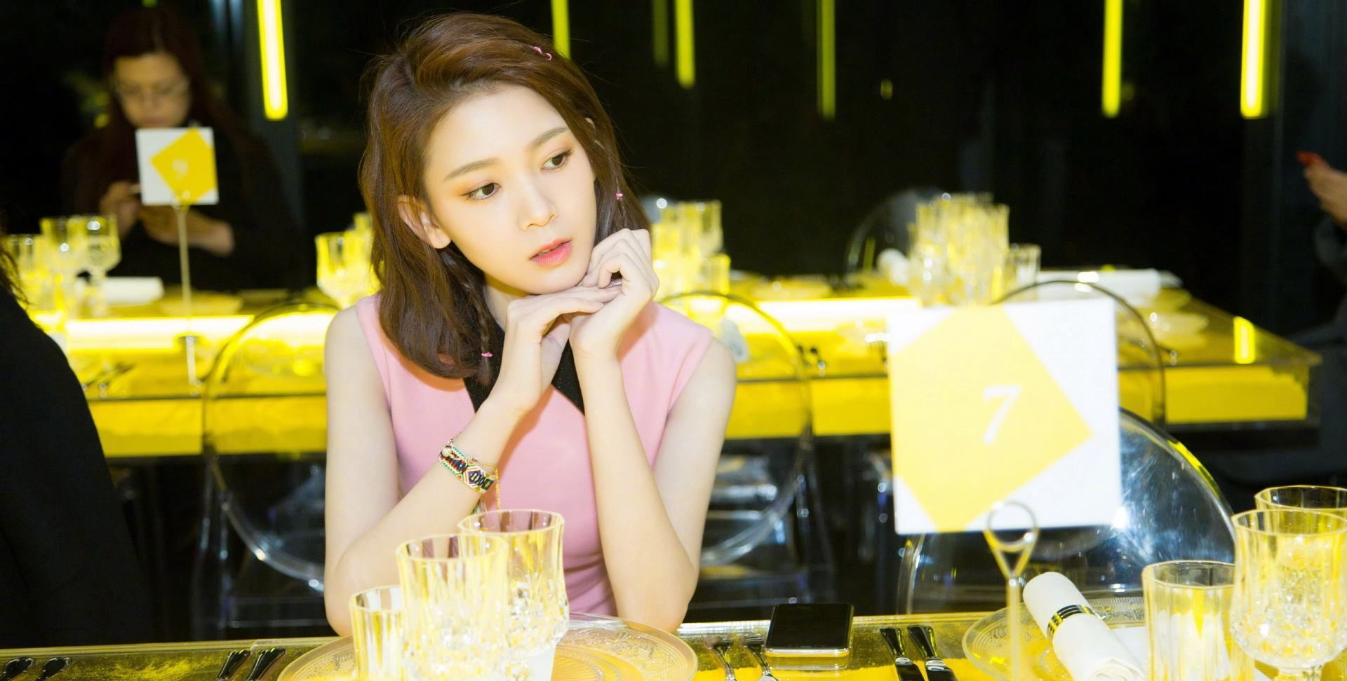 长相甜美可爱的小萝莉女演员陈瑶