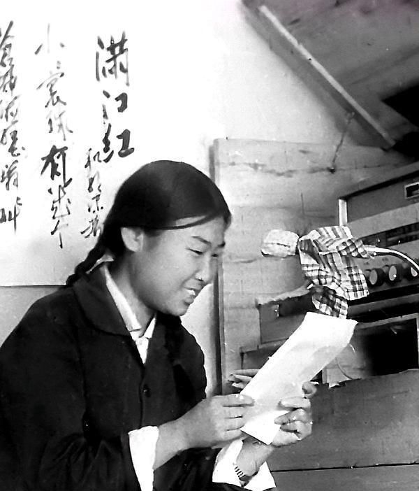 「图集·知青岁月」上山下乡插队:广阔天地,大有作为|知青|图集|岁月|黑光灯|广播员_新浪新闻