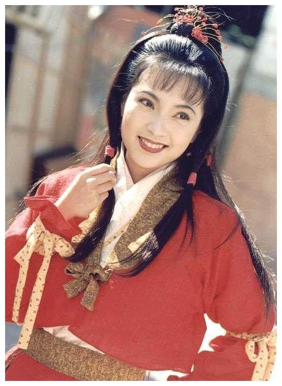 她在《神雕侠侣》里让人恨得牙根痒痒,如今48岁面部变成另一个|傅明宪