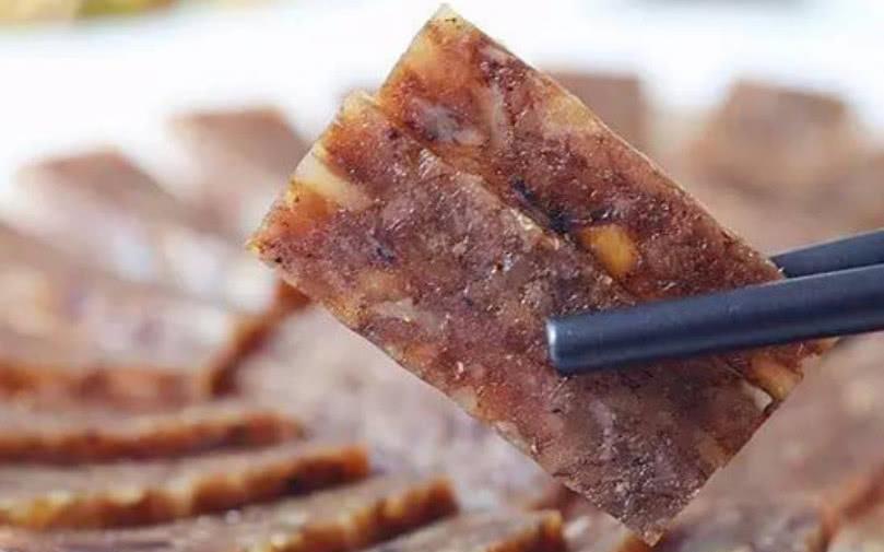 这是潮汕的特色小吃,一口下去全是肉,北方人吃了都赞不绝口!