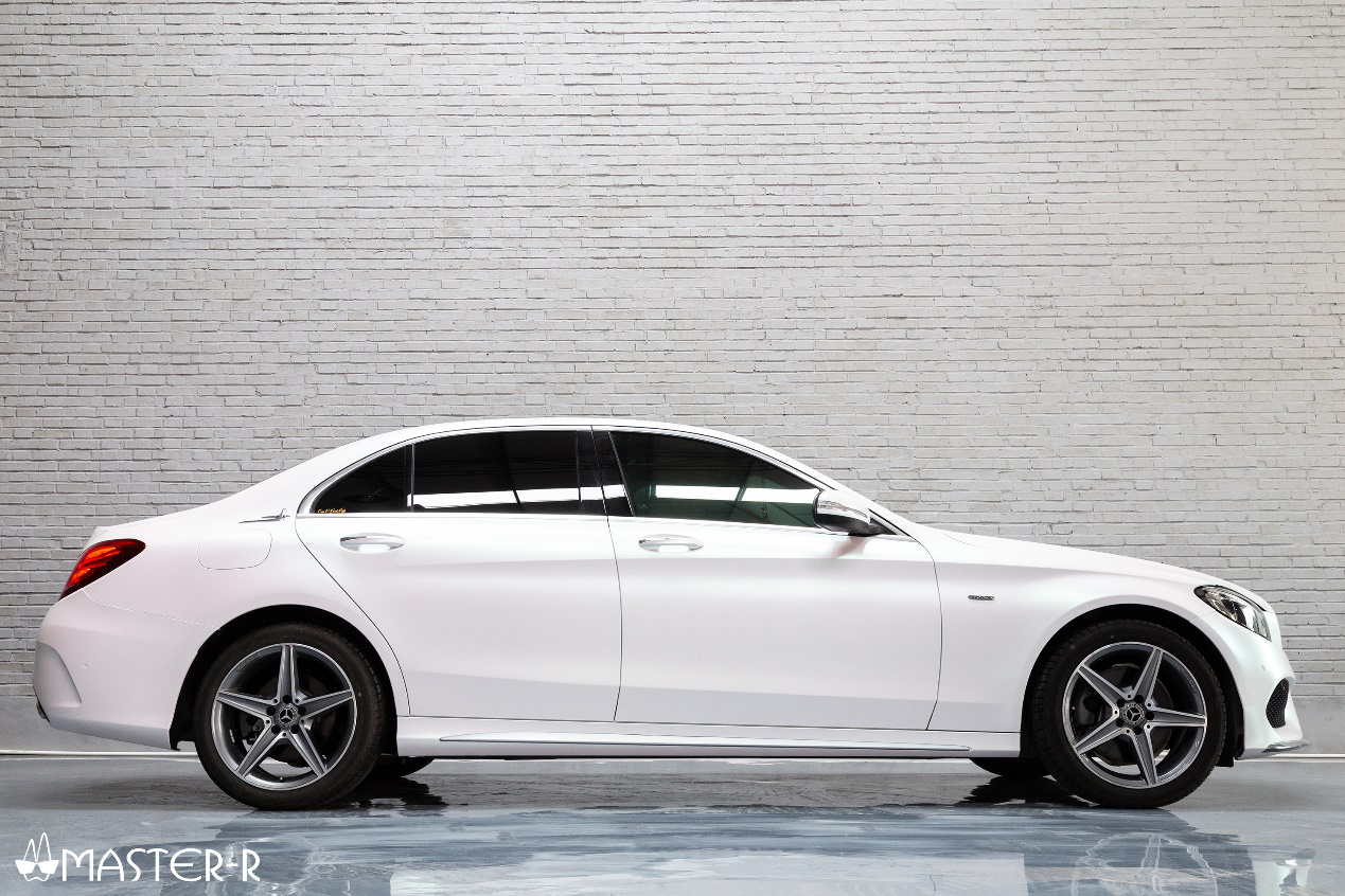 白色变曙光白是折腾还是追求完美这辆奔驰c200给出了答案